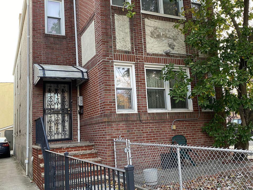 1st image of 3602 21st Ave