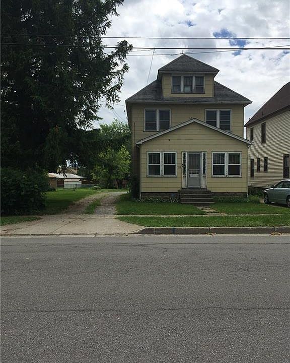 1st image of 72 Sawyer Ave