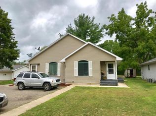 301 E Ann St, Centreville, MI
