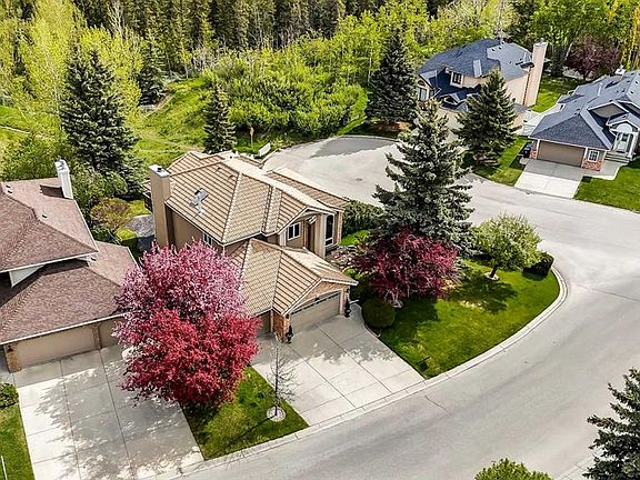 3rd image of 1504 S Evergreen Hl SW
