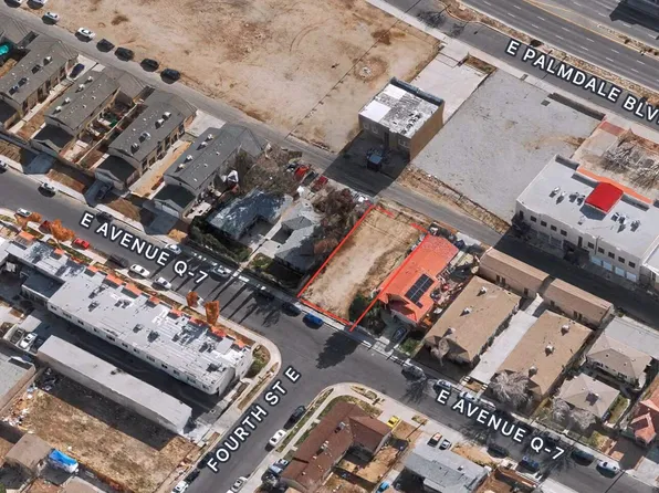 Ave Q7 Vic 4th Ste, Palmdale, CA 93550