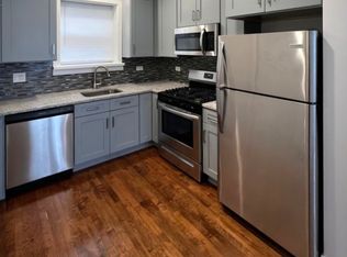 3051 N Spaulding Ave APT 1E, Chicago, IL 60618