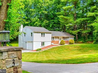 3 Springwood Ln, Chester Springs, PA 19425