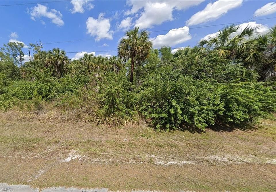 2nd image of 361 Shady Hollow BLVD E