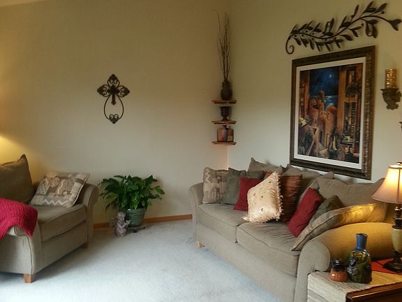 2nd image of 3405 Candlewood Dr