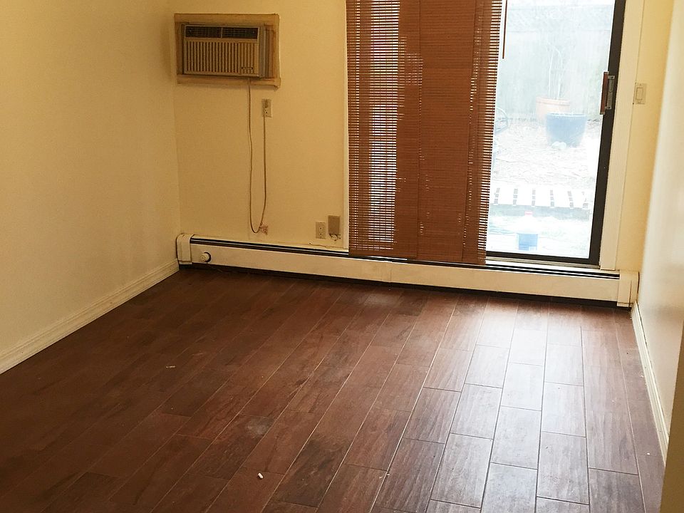 1st image of 76 President St #1