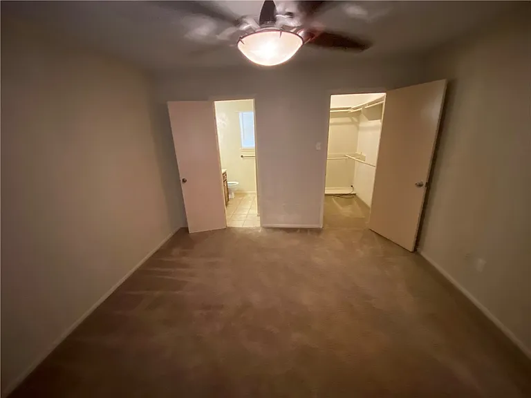 2317 Vialoux Dr — Photo 16