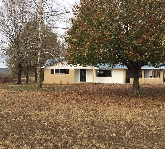 1st image of 1465 S Paradise Ln