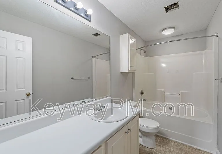 1006 Bertram Rd — Photo 12
