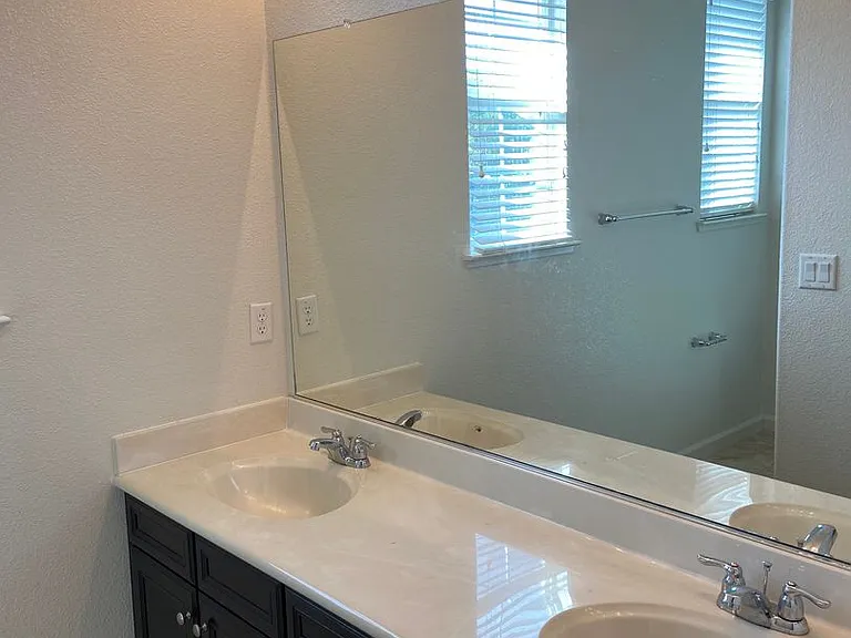 829 Blossom Rock Ln — Photo 12