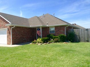 1918 Aspen Pl, Shawnee, OK 74804