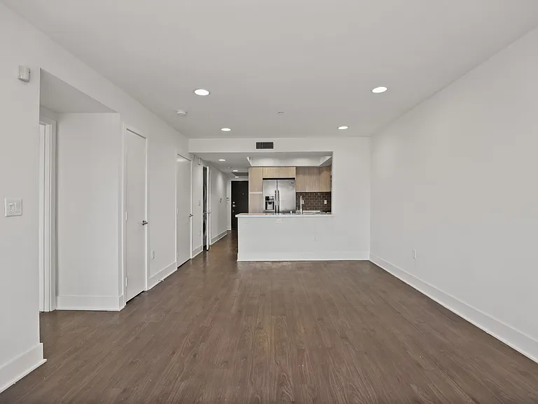 Western Lux — Photo 37