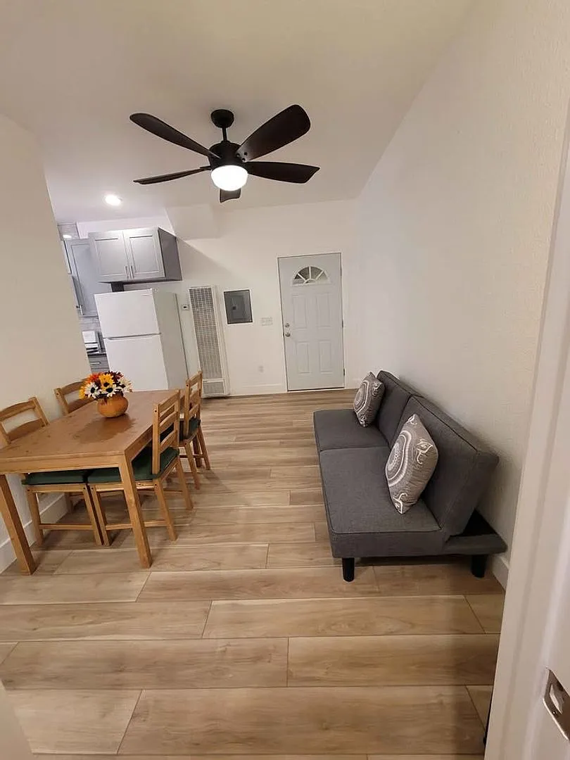 Newer Furnished Northwest ADU — Photo 2