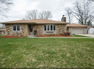 W156N9742 Pilgrim Rd, Germantown, WI 53022