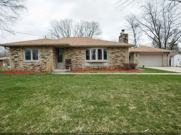 W156N9742 Pilgrim Rd, Germantown, WI 53022