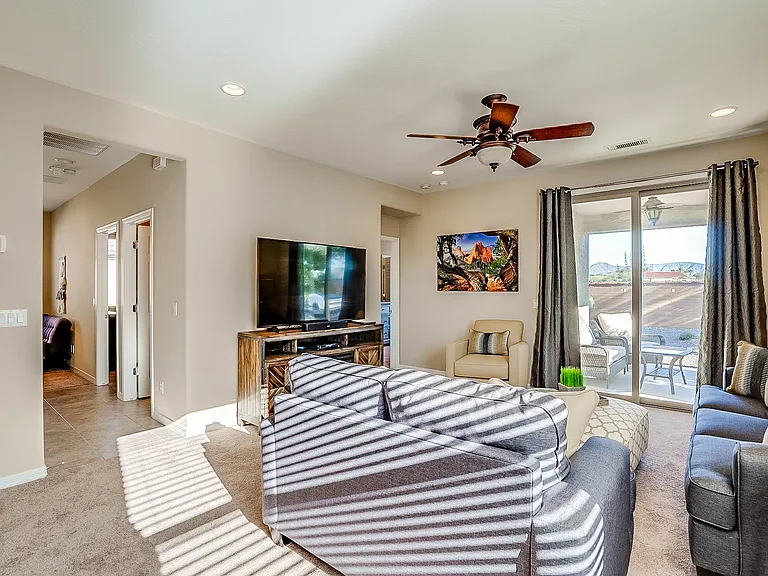 26731 W Pontiac Dr — Photo 16