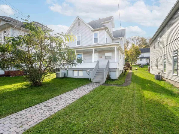 215 Western Ave, Westover, WV 26501