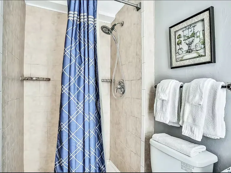 39 San Marco Ave — Photo 22