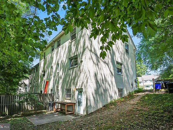 2nd image of 2635 Holman Ave