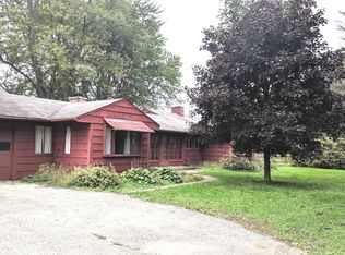 27454 W Cuba Rd, Barrington, IL 60010