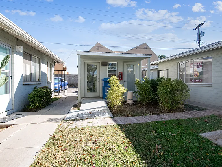 2209 S Granada Dr #C — Photo 13
