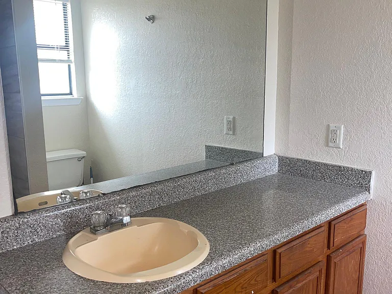 2301 Timberline Dr — Photo 23