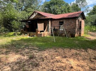 235 Henry Hart Rd, Leslie, GA 31764