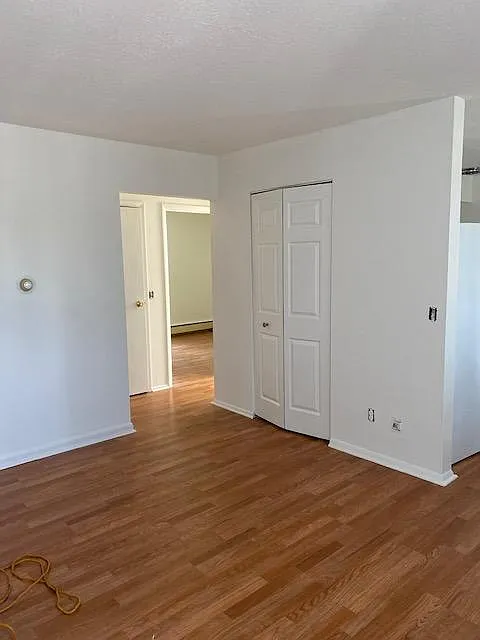 2 bed, 650 sqft, $1,050 — Photo 3