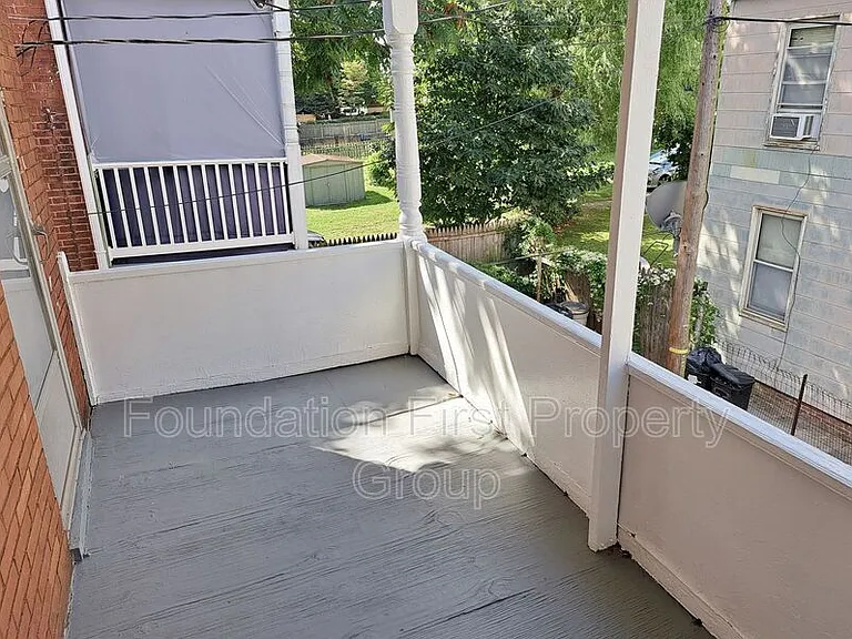29 Fulton St — Photo 24