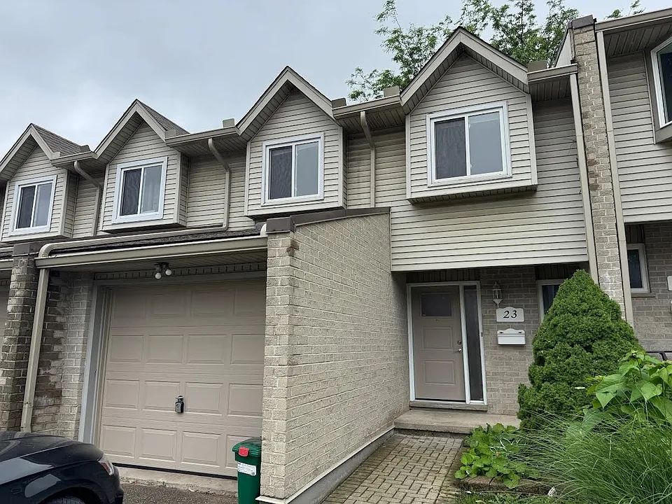 20 Paulander Dr #23