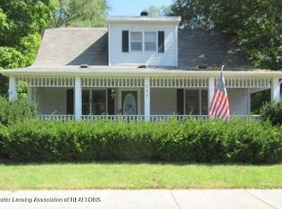 117 S Franklin St, Webberville, MI 48892
