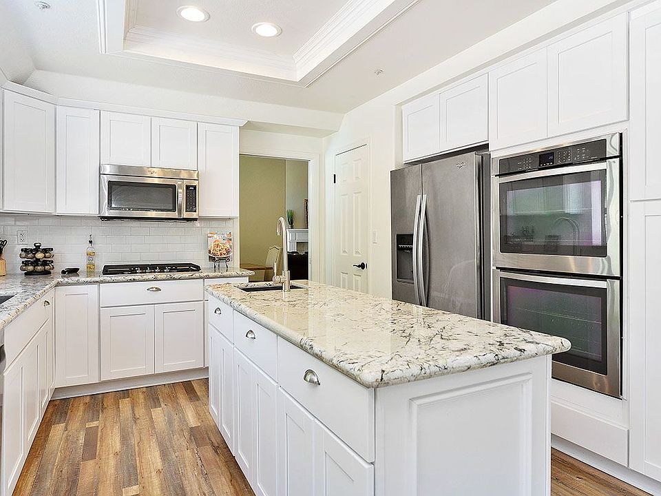 2nd image of 3818 Hillside Ave