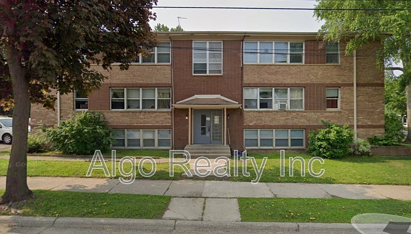 1st image of 2419 Plymouth Ave N #101