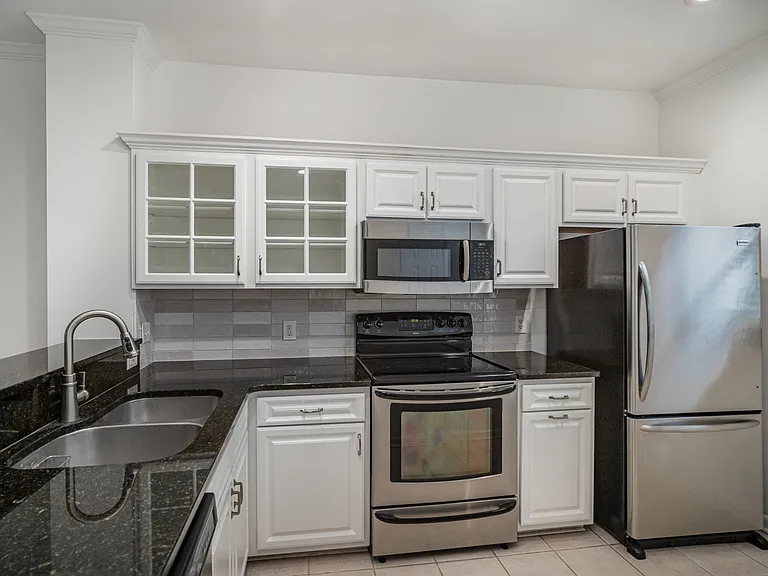 2743 Dilworth Heights Ln — Photo 9