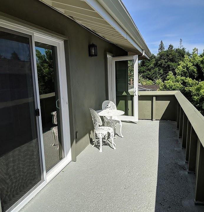 1st image of 134 Lyell St #134