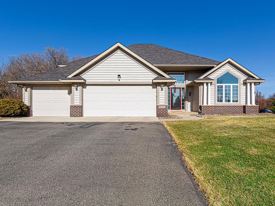 1st image of 16450 Griffon Ln