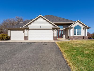 16450 Griffon Ln, Lakeville, MN, 55044
