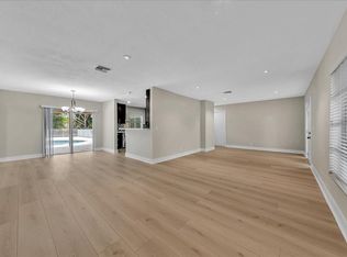 8695 NW 28th Dr, Pompano Beach, FL 33065