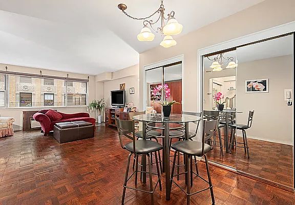 2nd image of 139 E 33rd St APT 15H