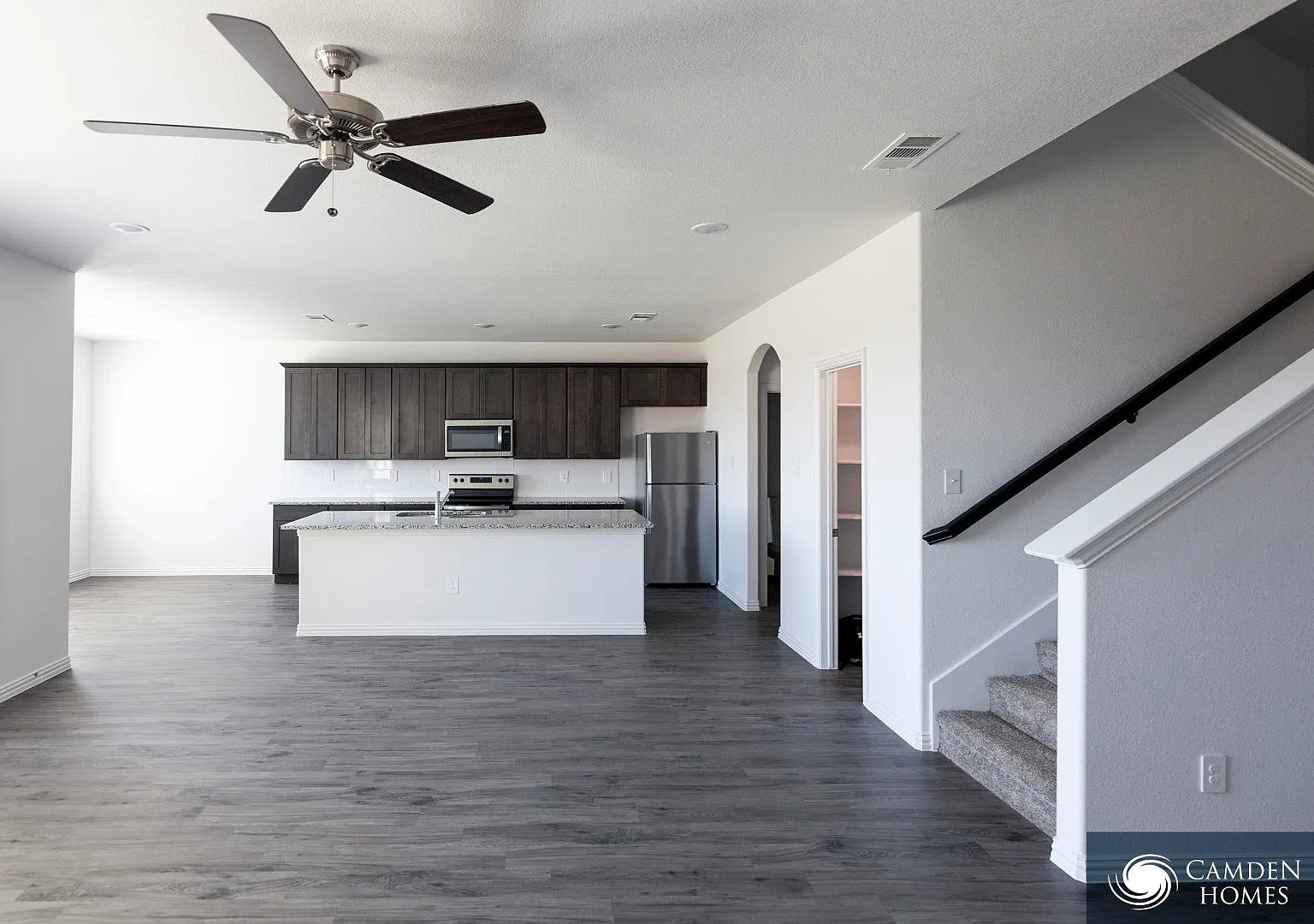 10128 Spice Ln — Photo 3