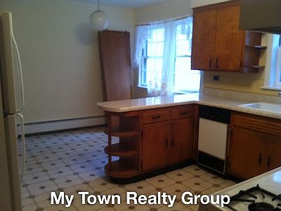 4th image of 2728 W Farragut Ave #2