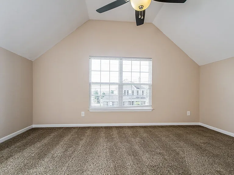 310 Sarava Ln — Photo 12