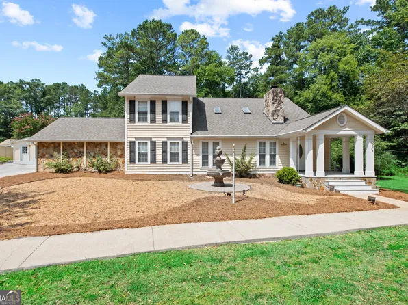 31 Shoal Creek Dr, Sharpsburg, GA 30277