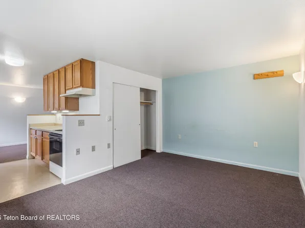 1177 Meadowlark Ln APT 118, Jackson, WY 83001