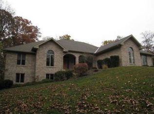 2208 Hugenberg Ln, Fowler, IL 62338