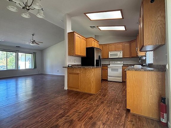5th image of 17442 Elk Trail Rd