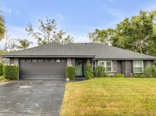 519 Birchwood Ln, Deltona, FL 32738