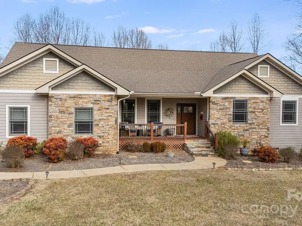 169 Stoneybrook Way, Tryon, NC 28782