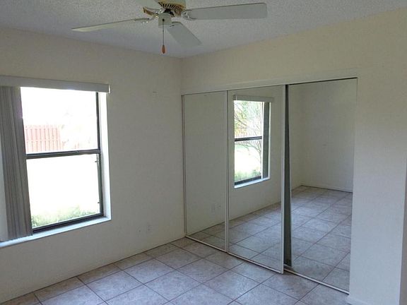 3rd image of 9 Crossings Cir APT A