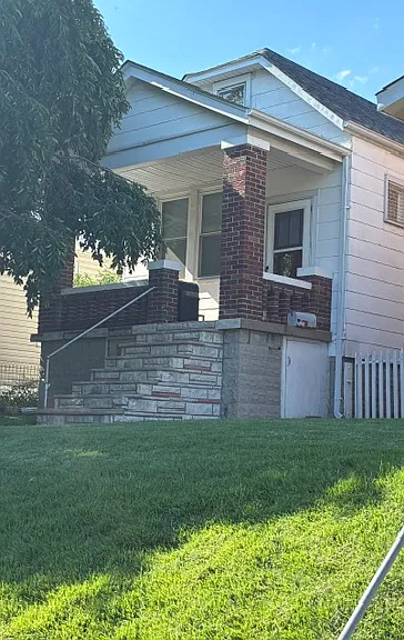5319 Magnolia Ave — Photo 1